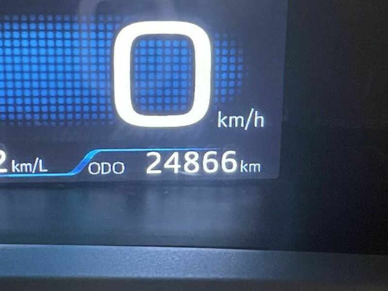 PRIUS PHV-23