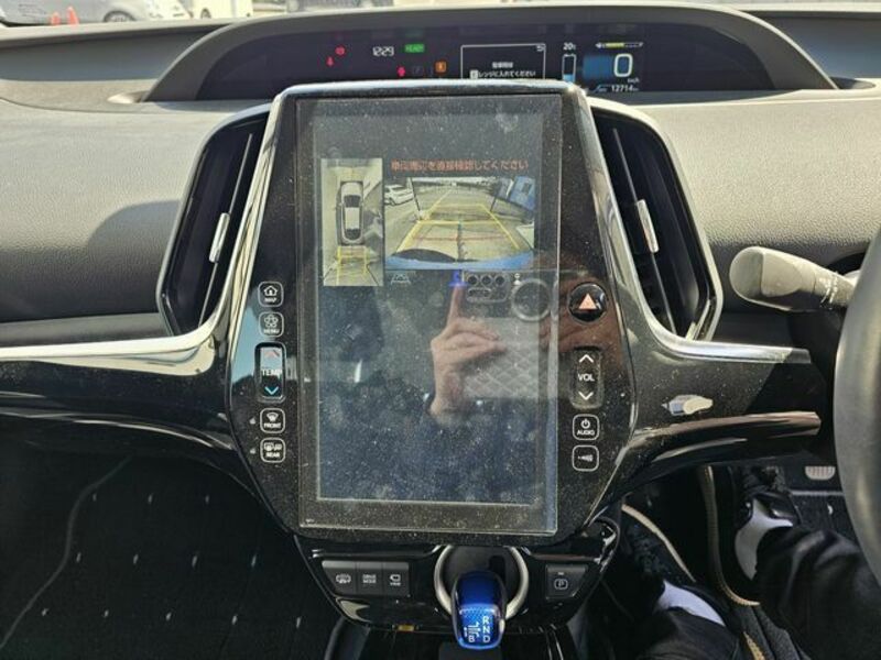 PRIUS PHV-10