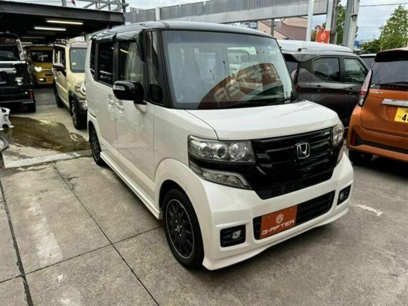 N BOX CUSTOM