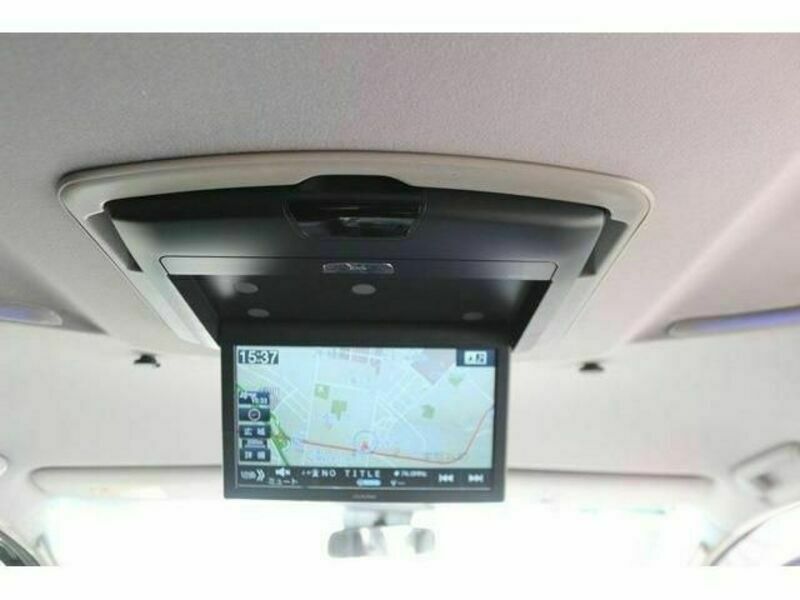 VELLFIRE-4