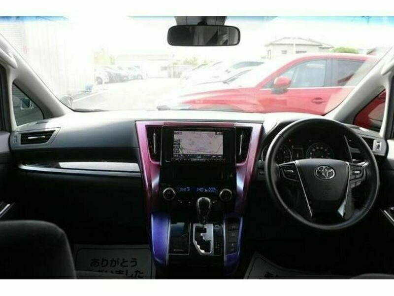 VELLFIRE-16