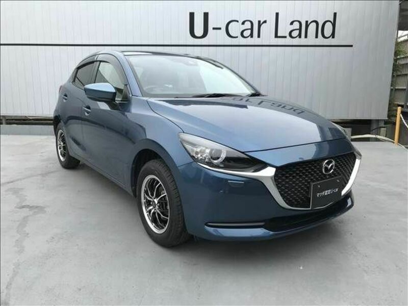 MAZDA2