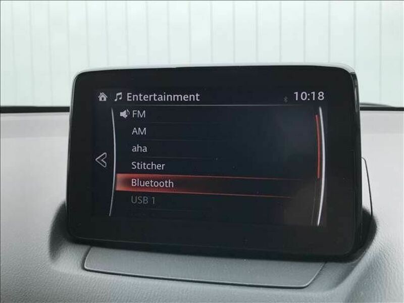 MAZDA2