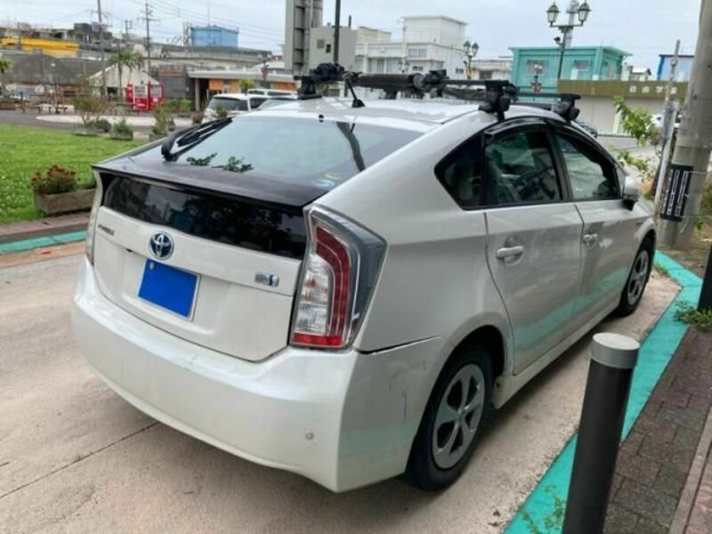 PRIUS-2