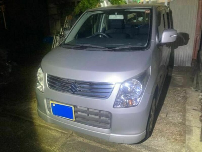 WAGON R