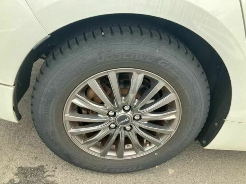 PRIUS-5