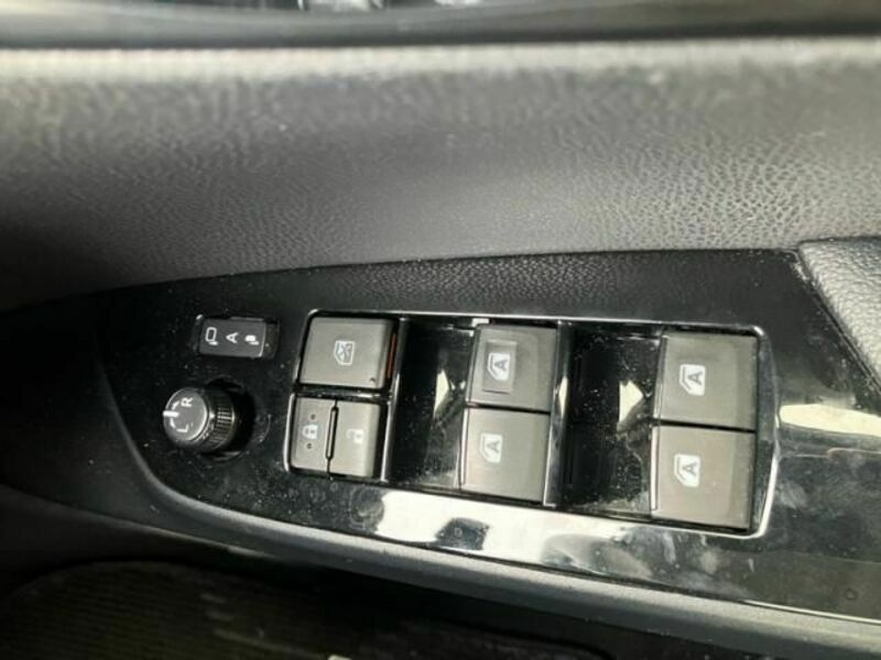 PRIUS-14