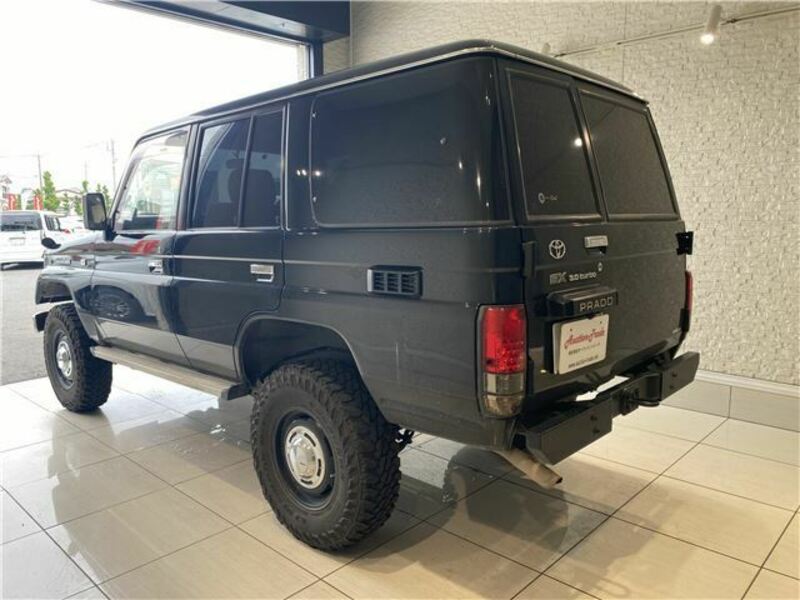 LAND CRUISER PRADO-8