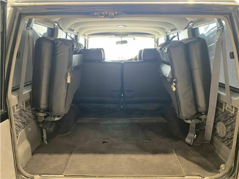LAND CRUISER PRADO-10