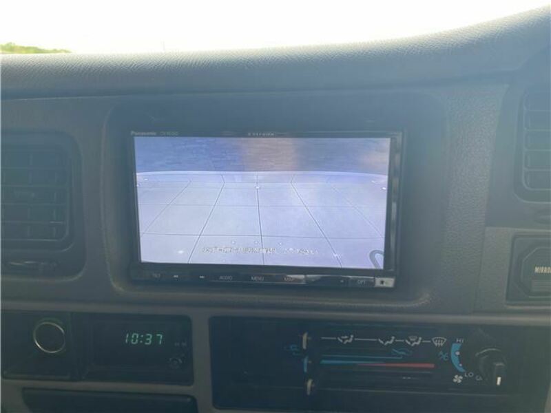 LAND CRUISER PRADO-21