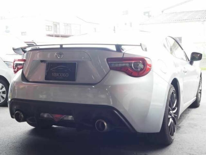 86