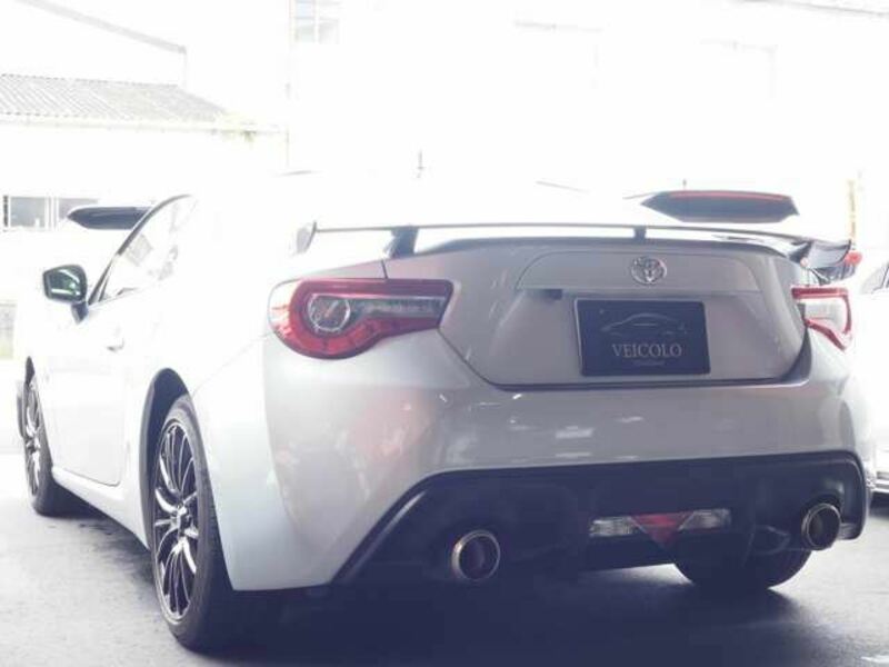 86