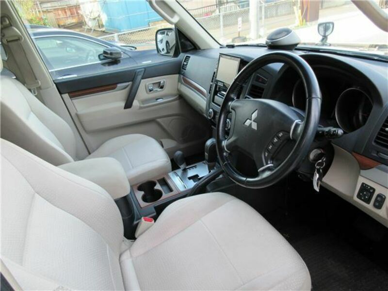 PAJERO
