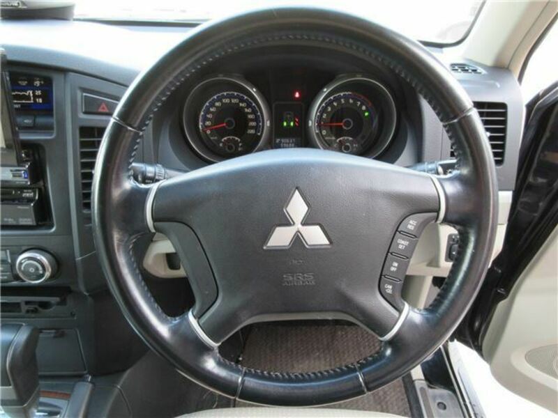 PAJERO