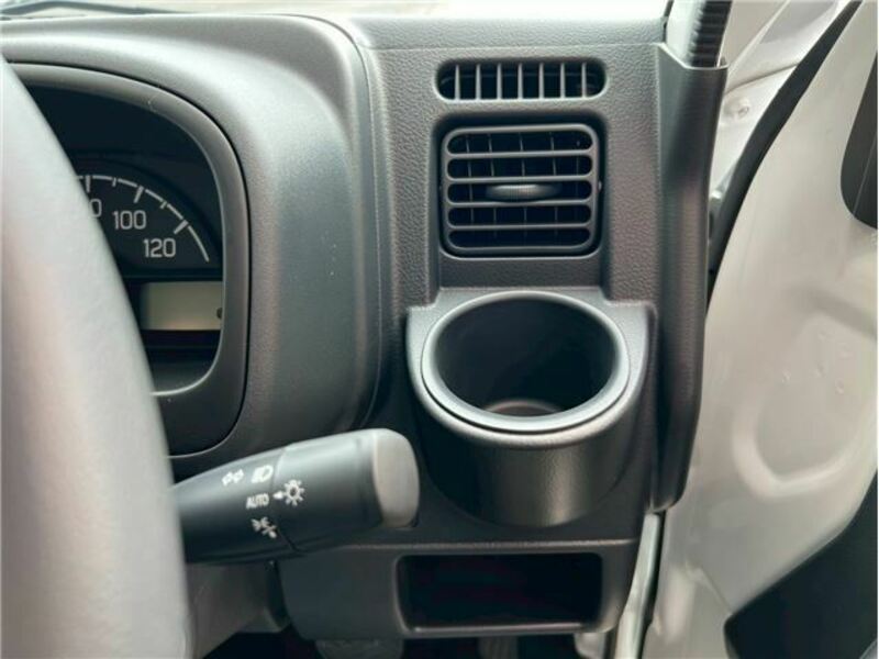 CLIPPER TRUCK