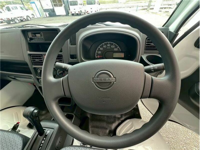 CLIPPER TRUCK