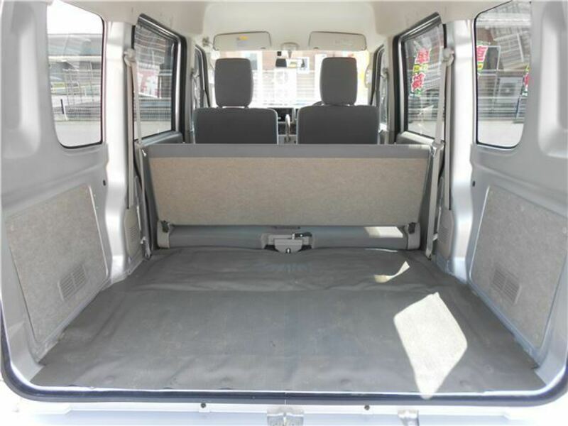 MINICAB VAN