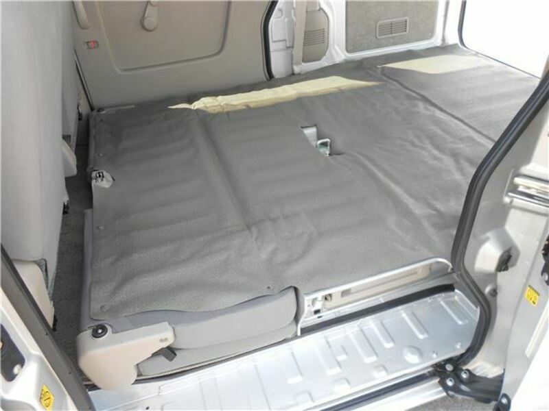 MINICAB VAN