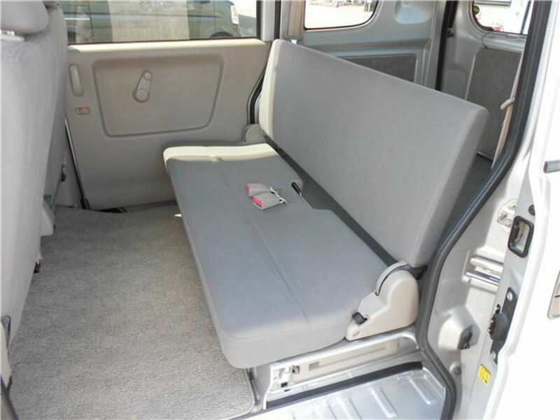 MINICAB VAN
