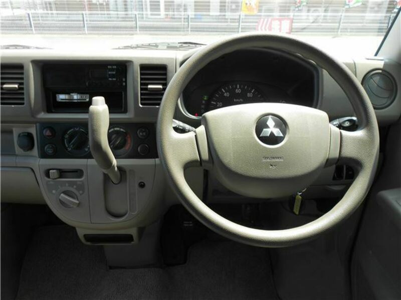 MINICAB VAN
