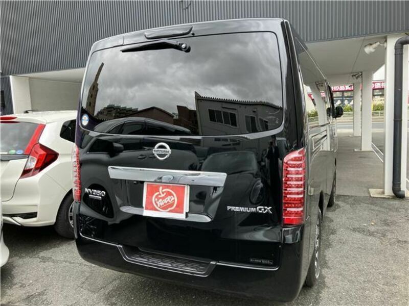 NV350 CARAVAN