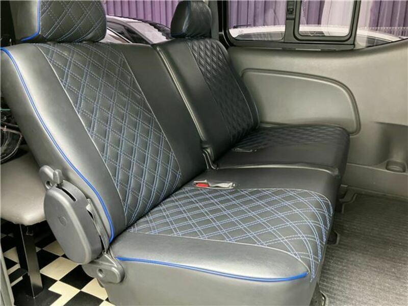 NV350 CARAVAN