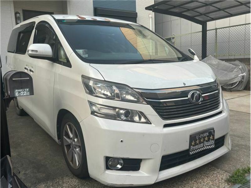 TOYOTA VELLFIRE