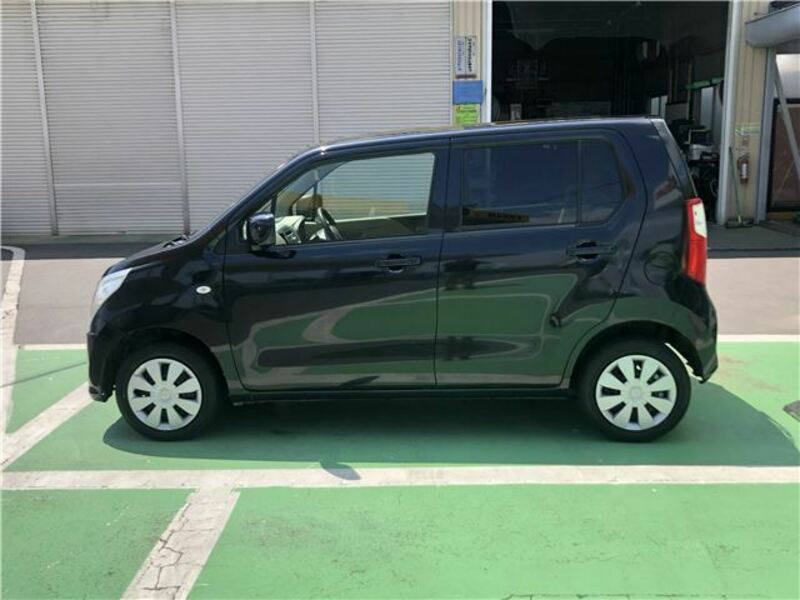 WAGON R-8