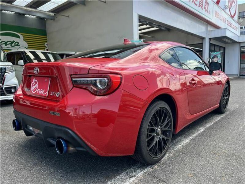 86
