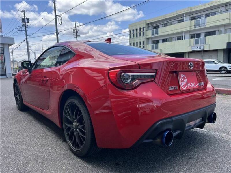 86