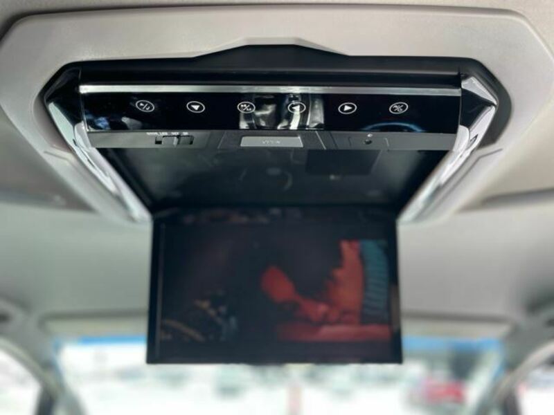 VELLFIRE-6