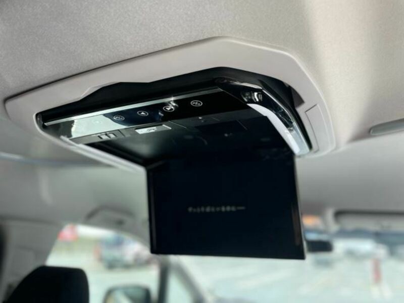 VELLFIRE-7