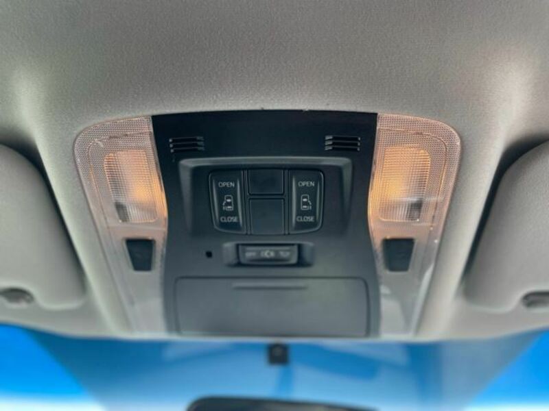 VELLFIRE-26