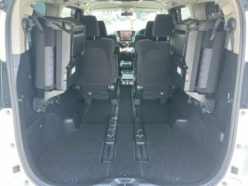 VELLFIRE-28