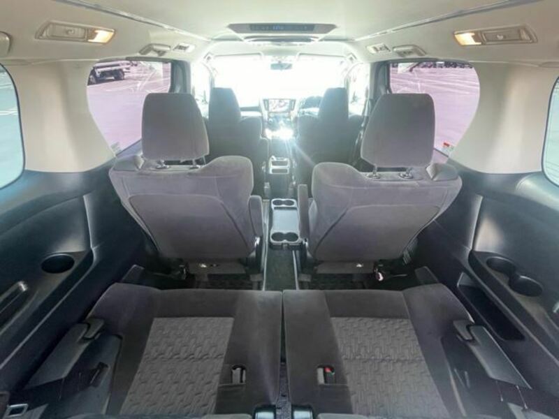 VELLFIRE-32