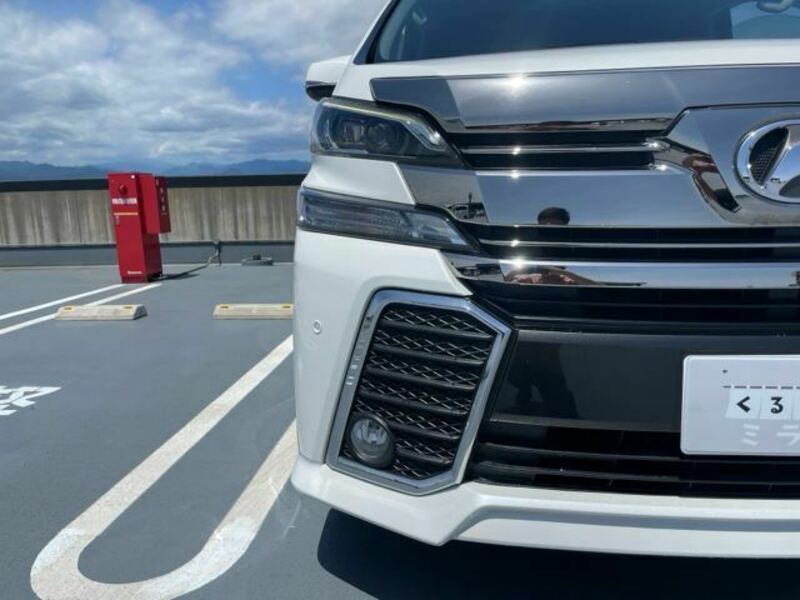 VELLFIRE-41
