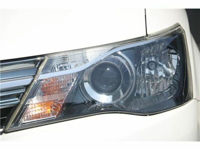 COROLLA FIELDER-15