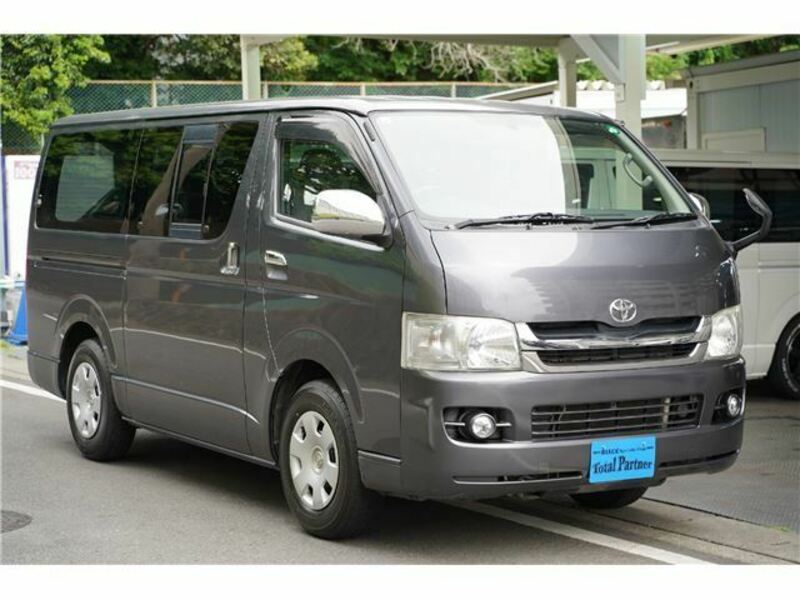 HIACE VAN