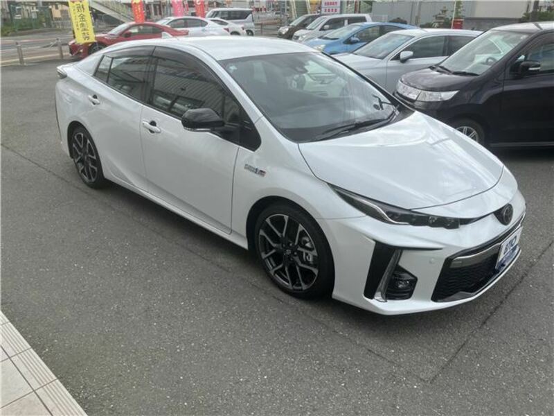 PRIUS PHV-6