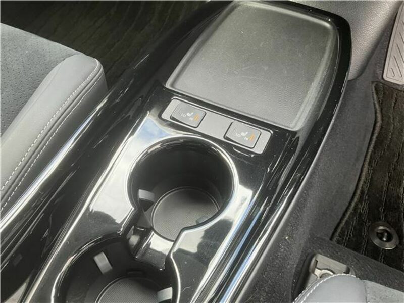 PRIUS PHV-27