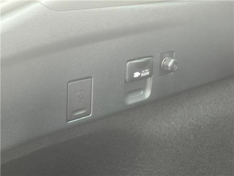 PRIUS PHV-36