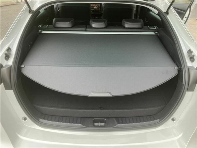 PRIUS PHV-38