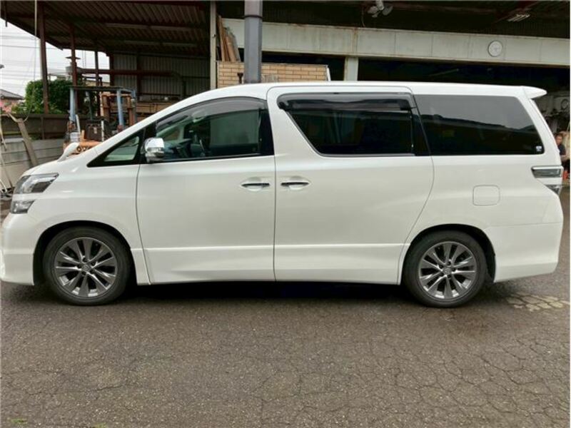 VELLFIRE