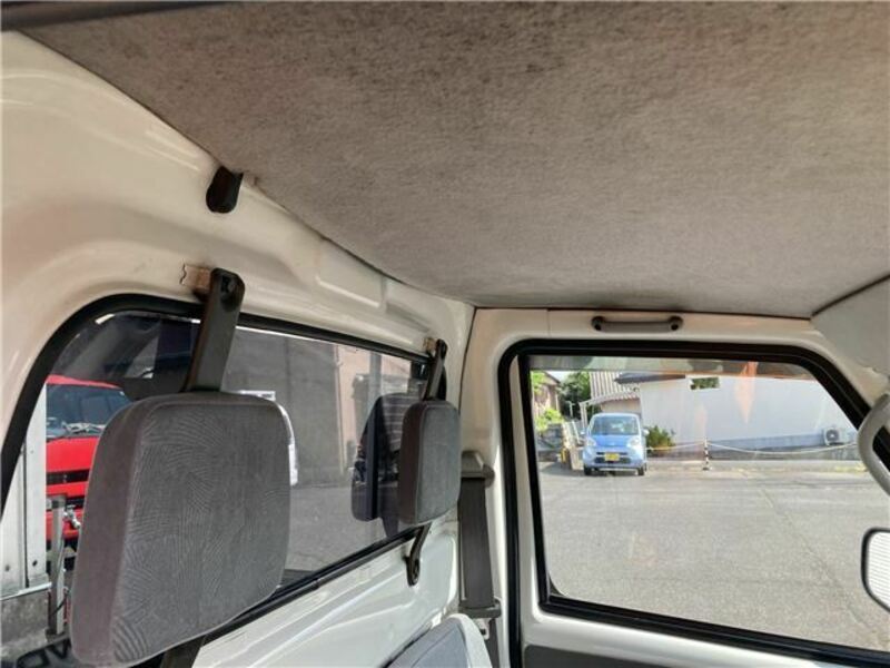 MINICAB TRUCK