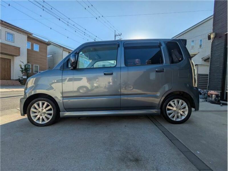WAGON R