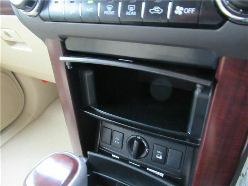 LAND CRUISER PRADO-23