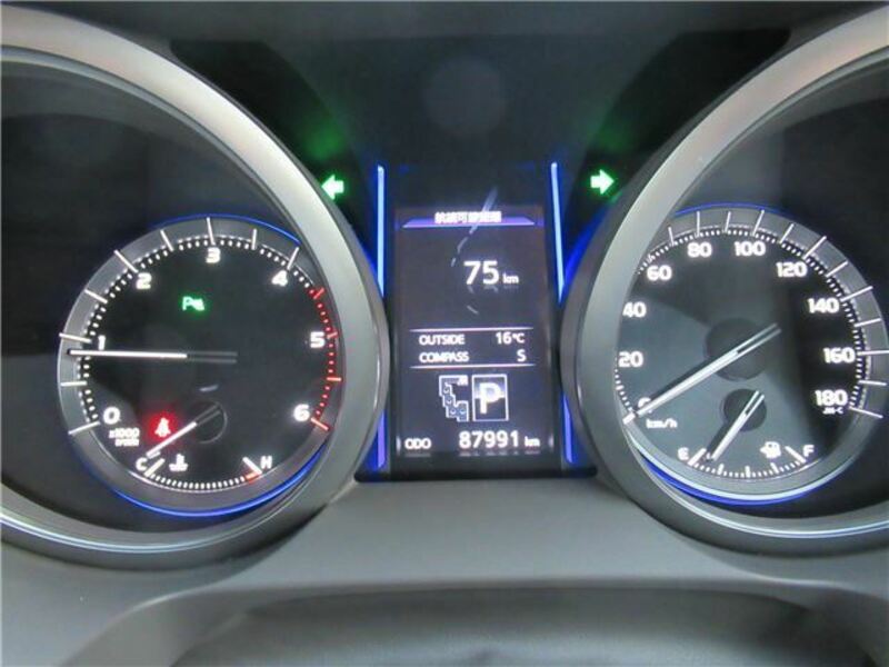 LAND CRUISER PRADO-30
