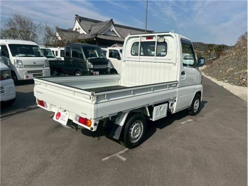 MINICAB TRUCK