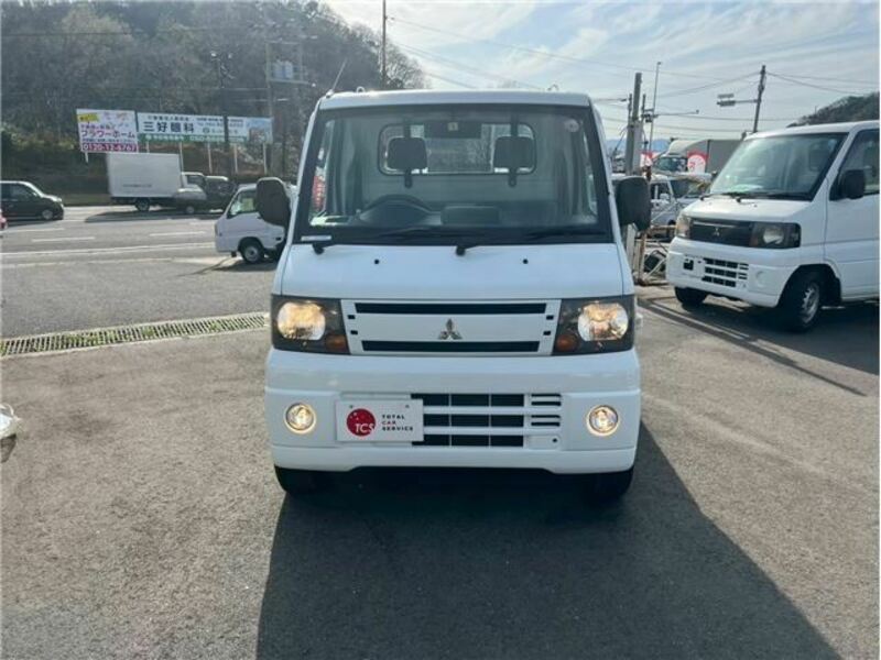 MINICAB TRUCK
