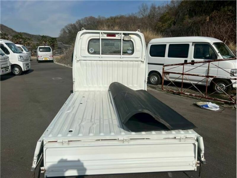 MINICAB TRUCK